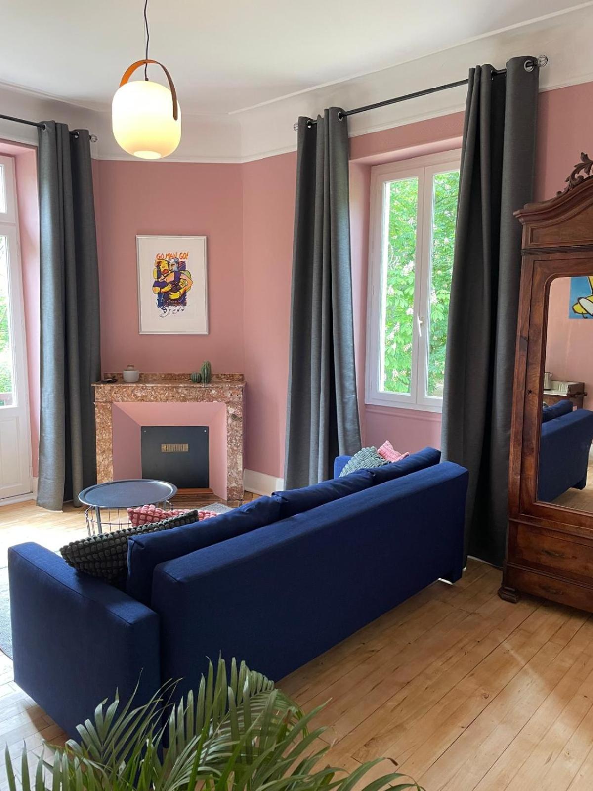 Domaine La Rose Bed & Breakfast Caylus Exterior photo